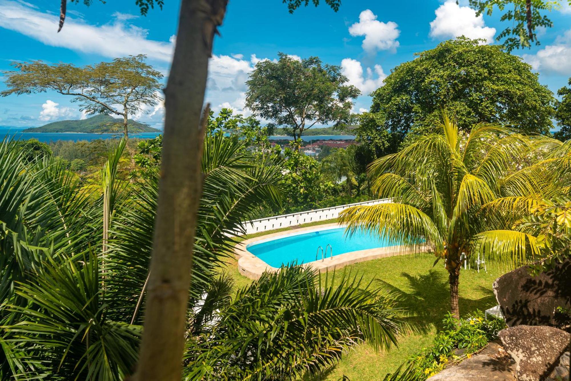 Naturalis - Oceanview Residences Misere Exterior foto
